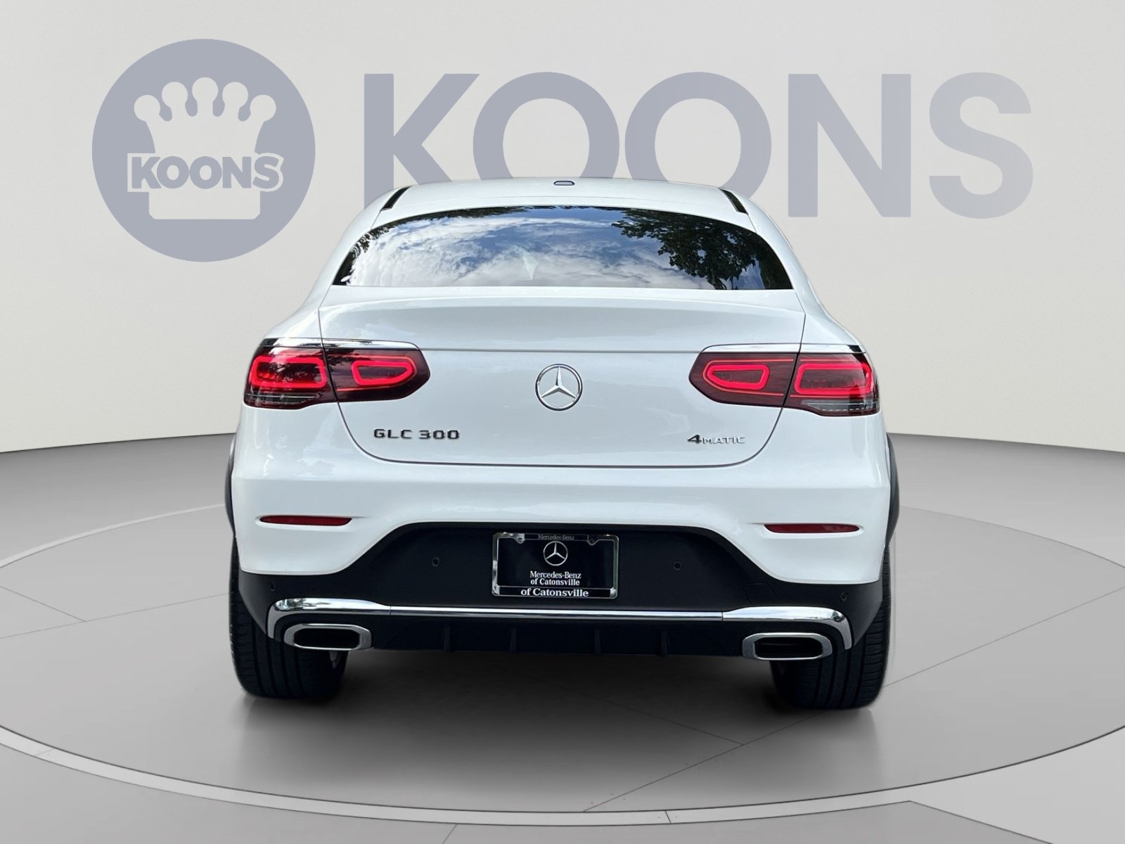Used 2023 Mercedes-Benz GLC 300 4MATIC Coupe image 10
