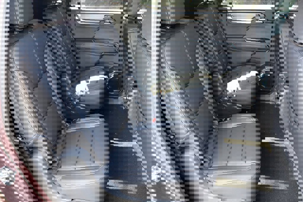 New 2025 GMC Acadia Elevation w/ Elevation Premium Package image 22