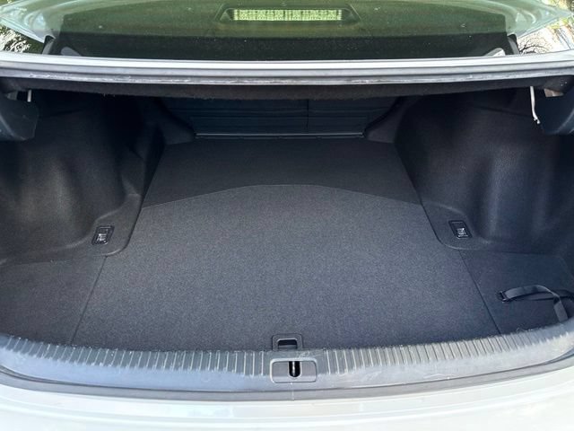 Used 2016 Lexus IS 200t RWD image 25