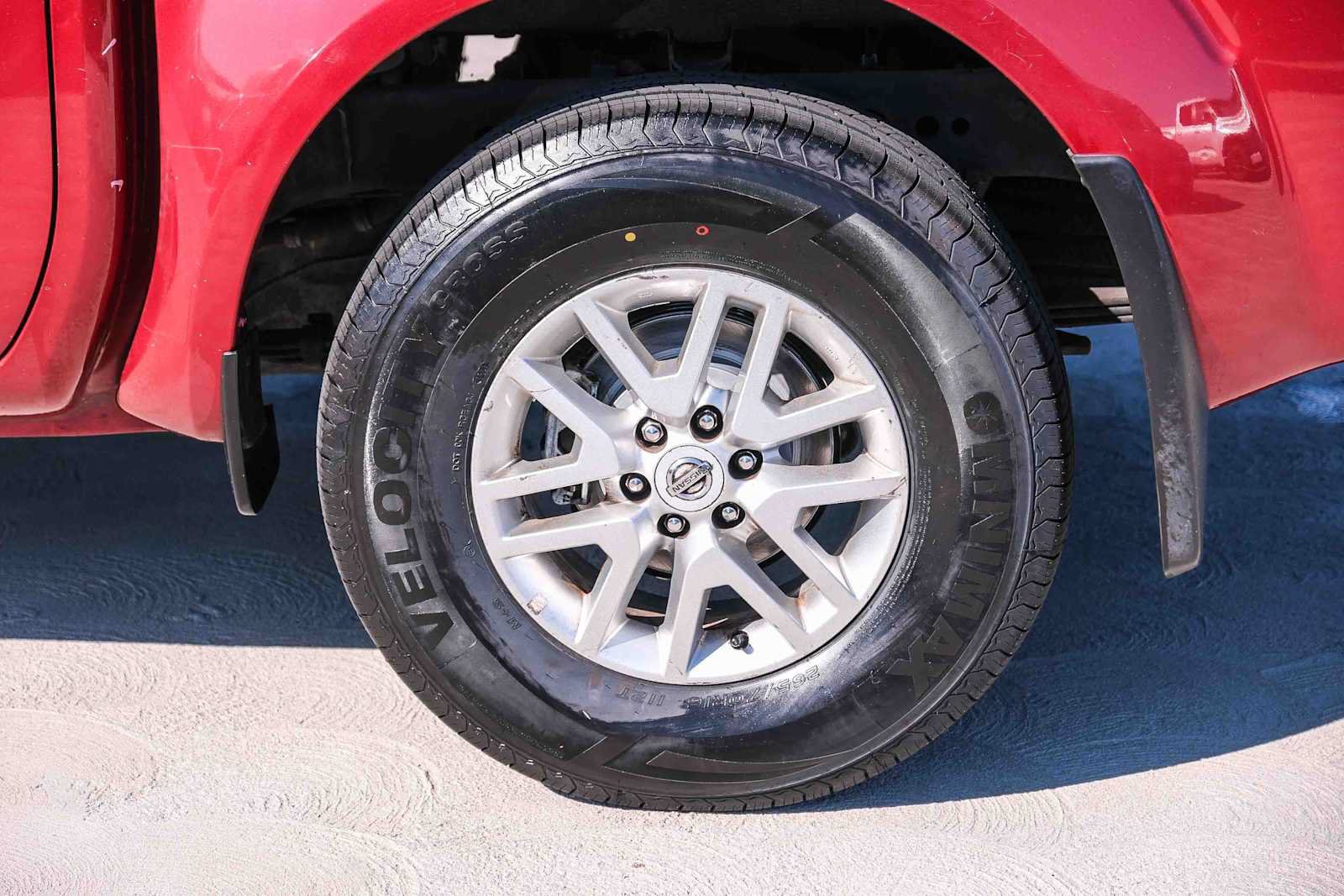 Used 2020 Nissan Frontier SV RWD image 9
