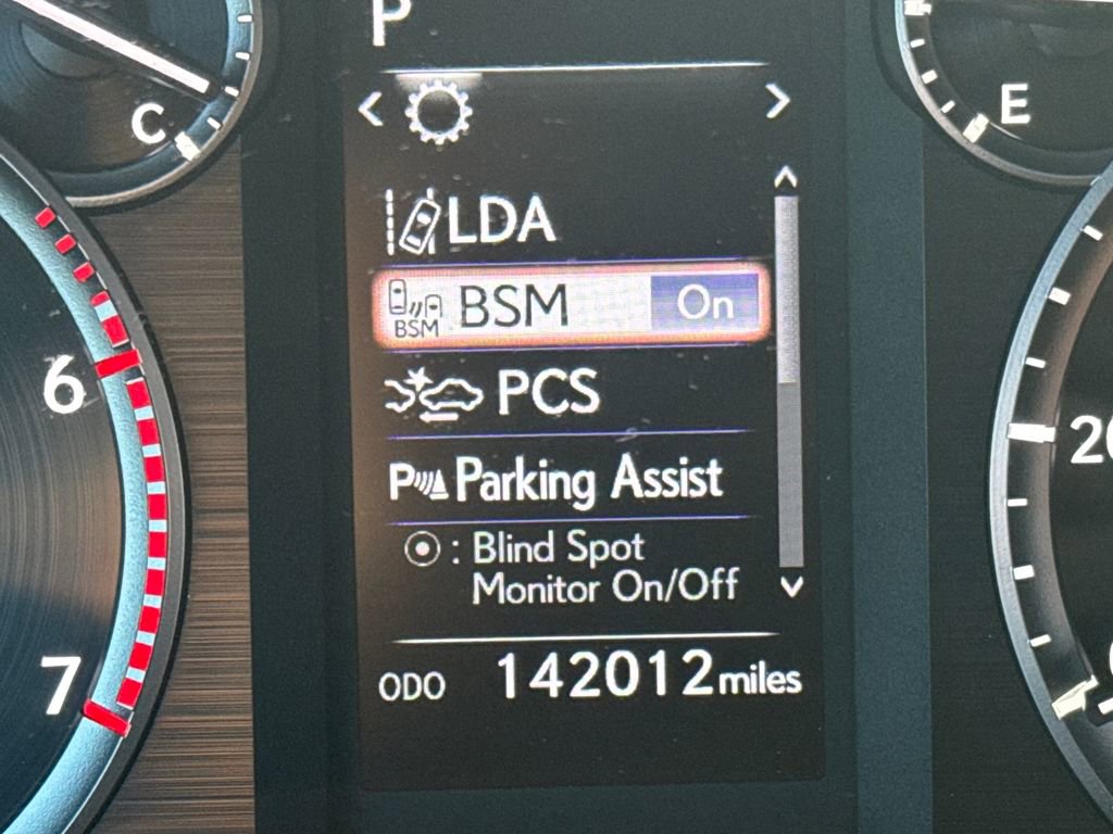 Used 2023 Lexus GX 460 Premium image 20