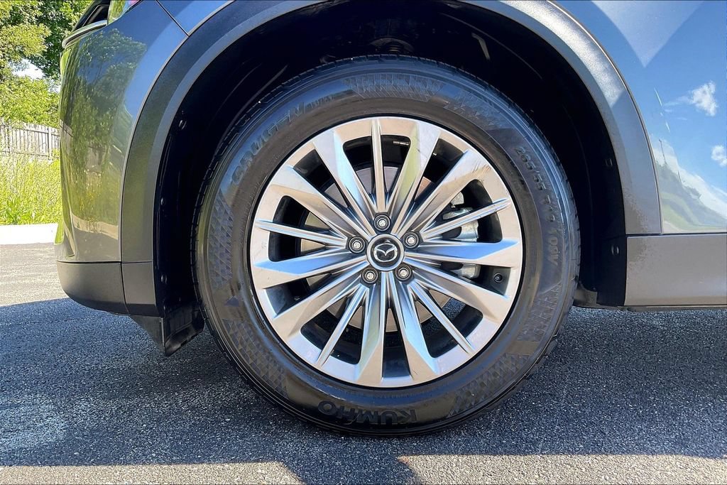 Used 2024 MAZDA CX-90 Plug-In Hybrid w/ Preferred AWD/4WD image 9