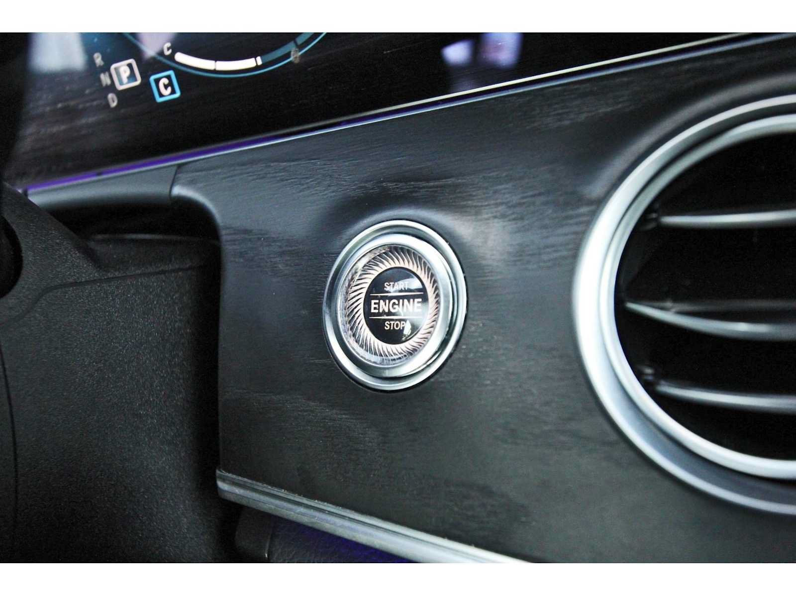 Used 2023 Mercedes-Benz E 350 4MATIC Sedan w/ Premium Package image 24