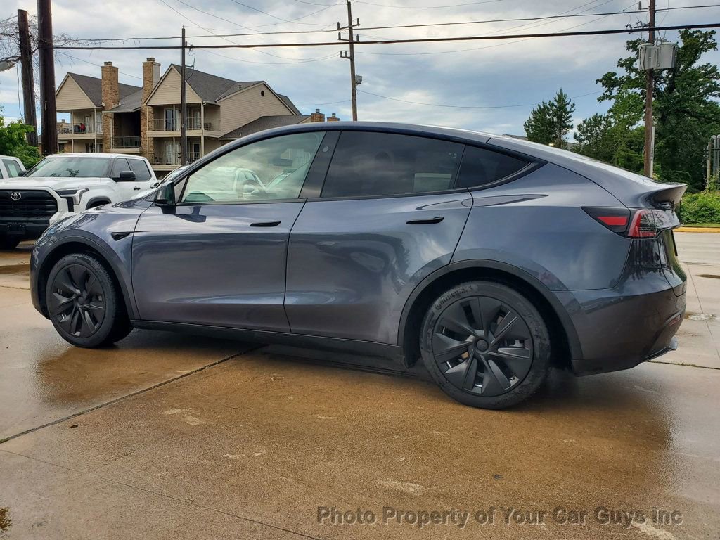 Used 2023 Tesla Model Y AWD image 14