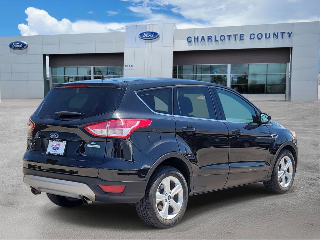 Used 2015 Ford Escape SE image 4