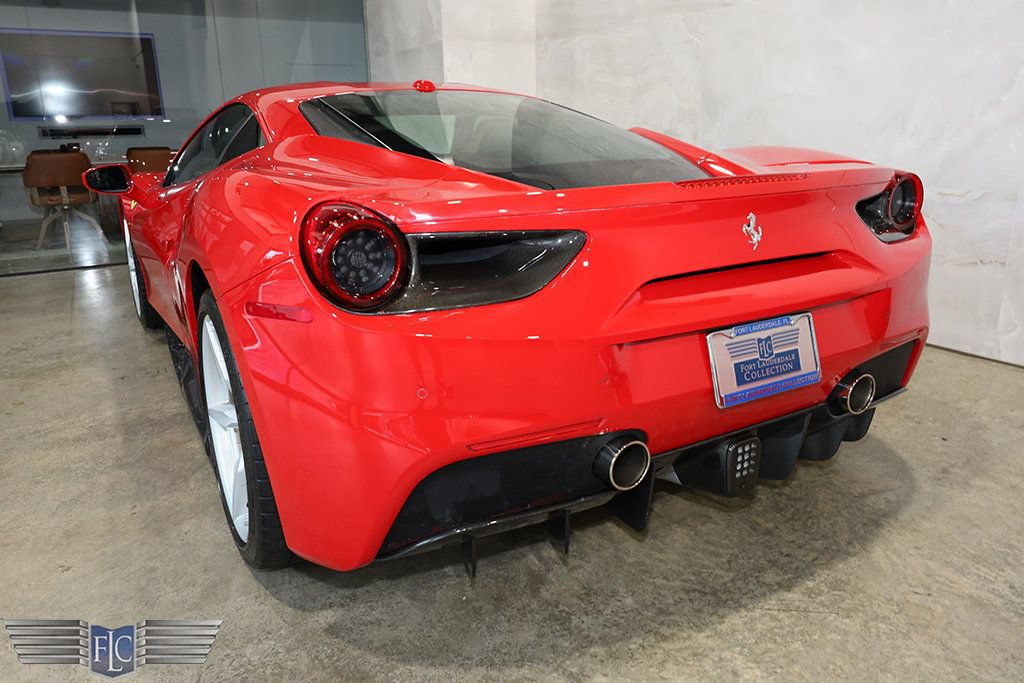 Used 2018 Ferrari 488 GTB RWD image 47