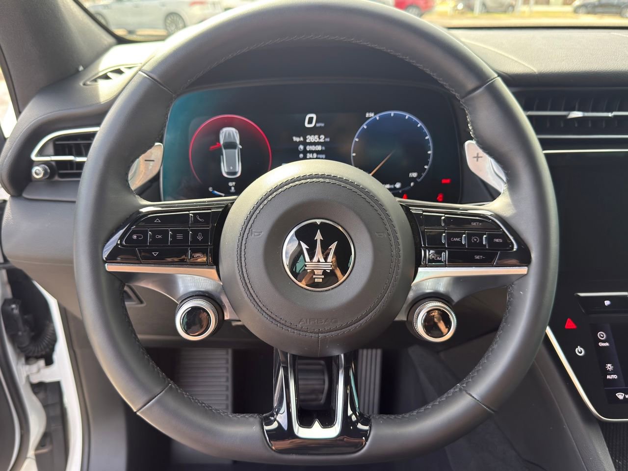 Certified 2023 Maserati Grecale GT image 19