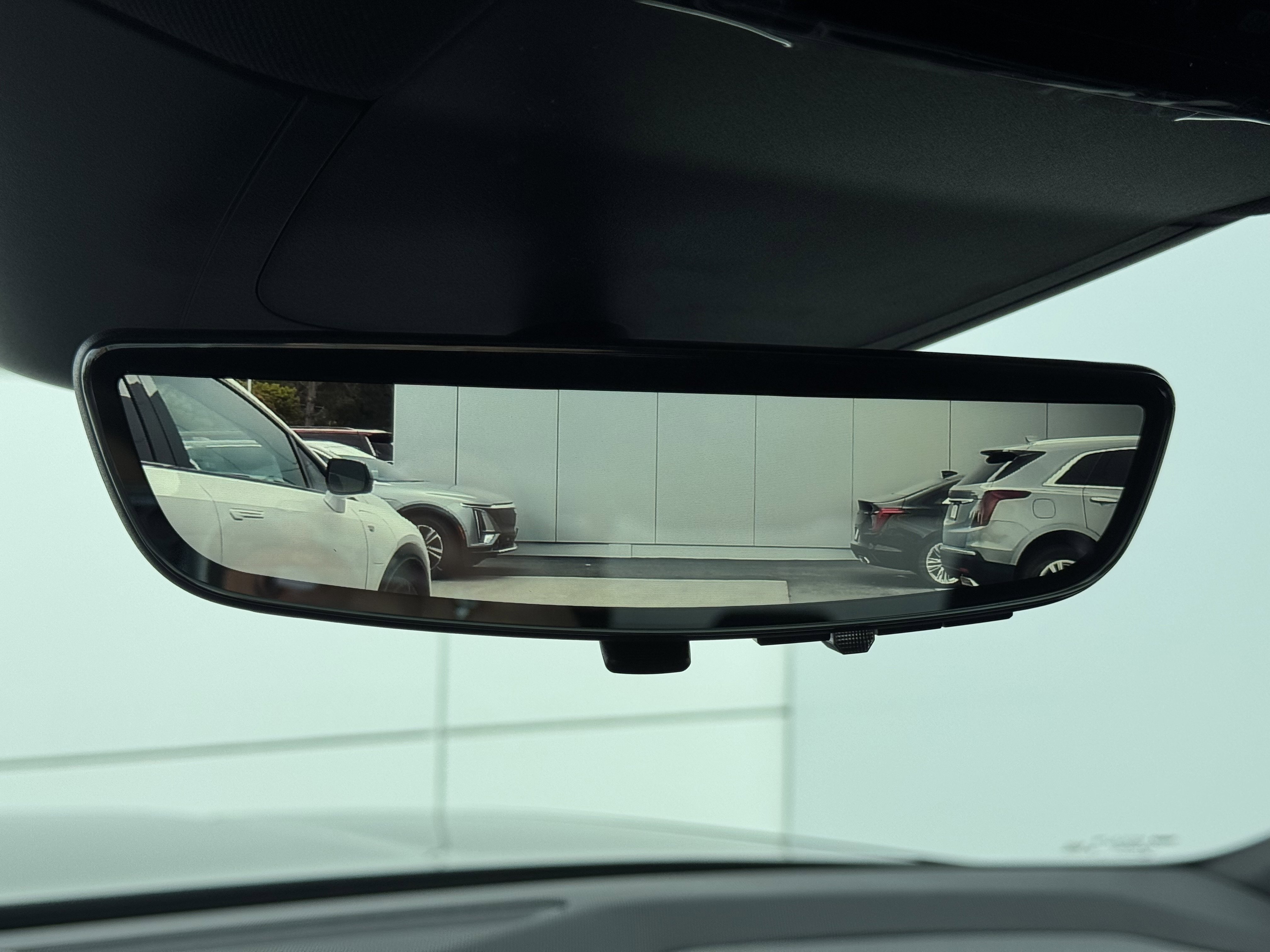 New 2025 Cadillac Escalade IQ Sport 1 w/ Smart Trailering package image 32