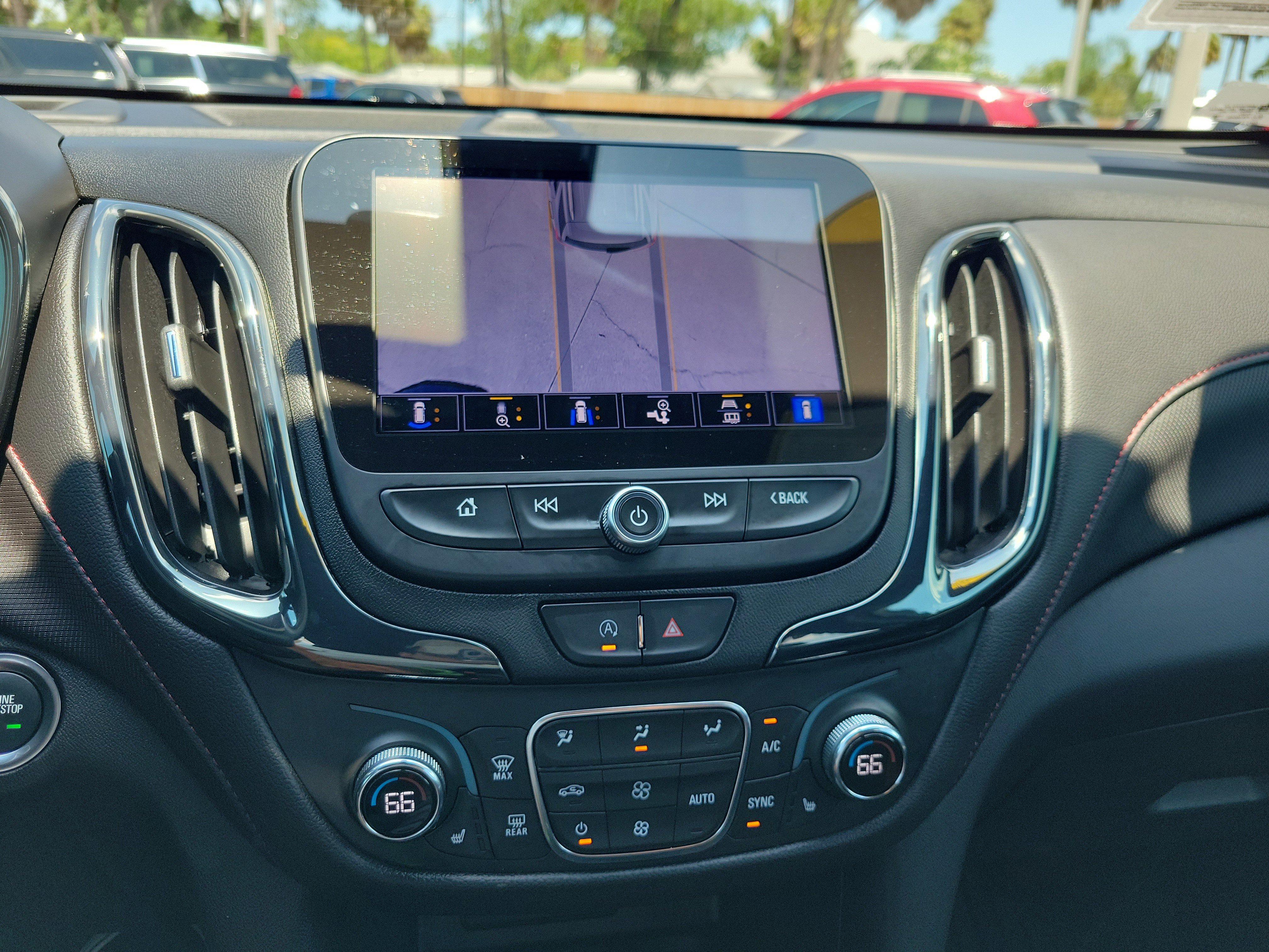 Used 2023 Chevrolet Equinox RS w/ RS Leather Package FWD image 23