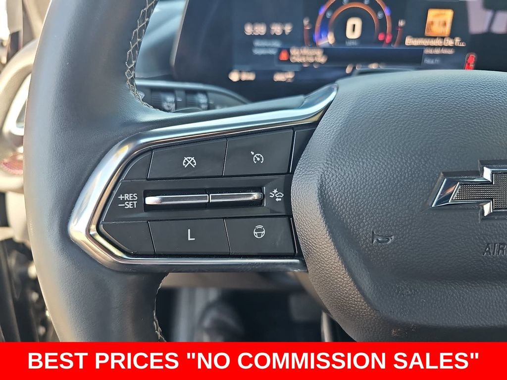 Used 2024 Chevrolet Traverse Z71 w/ Enhanced Driving Package AWD/4WD image 18