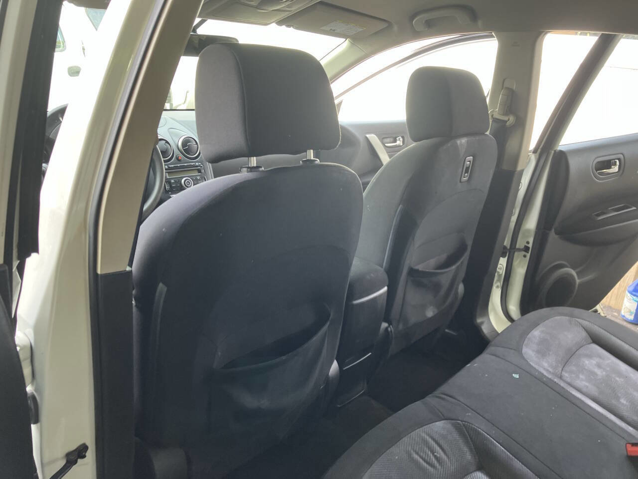 Used 2012 Nissan Rogue S FWD image 36