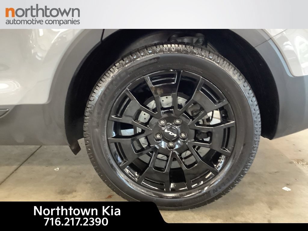 Used 2022 Kia Telluride EX w/ EX Premium Package AWD/4WD image 29