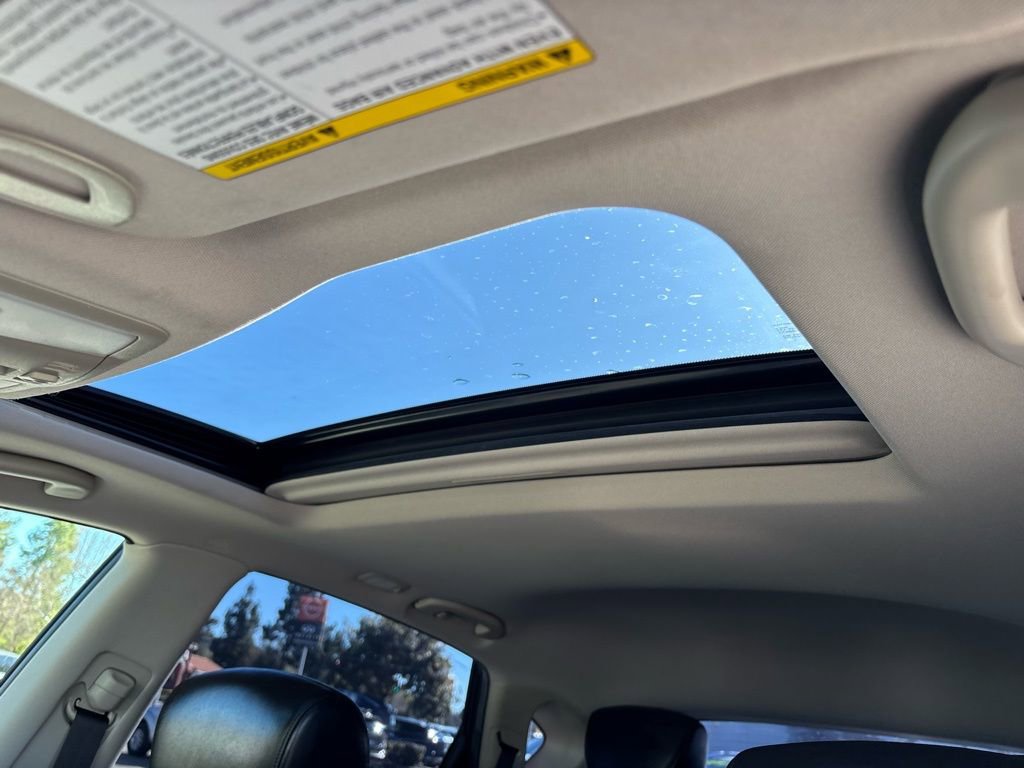 Used 2016 INFINITI QX50 2WD w/ Premium Plus Package image 10