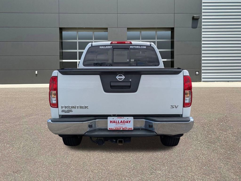 Used 2017 Nissan Frontier SV RWD image 7