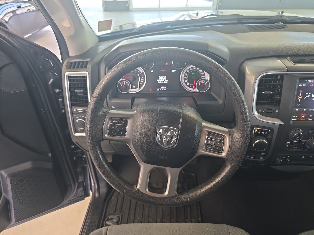 Used 2021 RAM 1500 Classic SLT w/ Trailer Tow Group AWD/4WD image 10