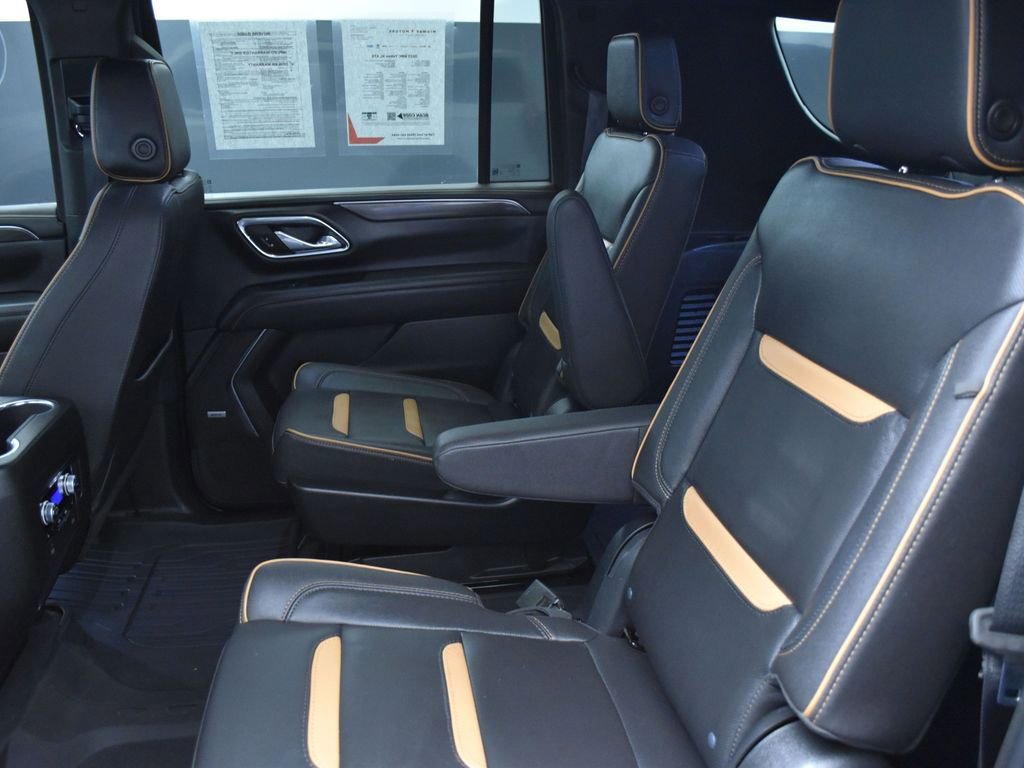 Used 2023 GMC Yukon XL AT4 AWD/4WD image 20