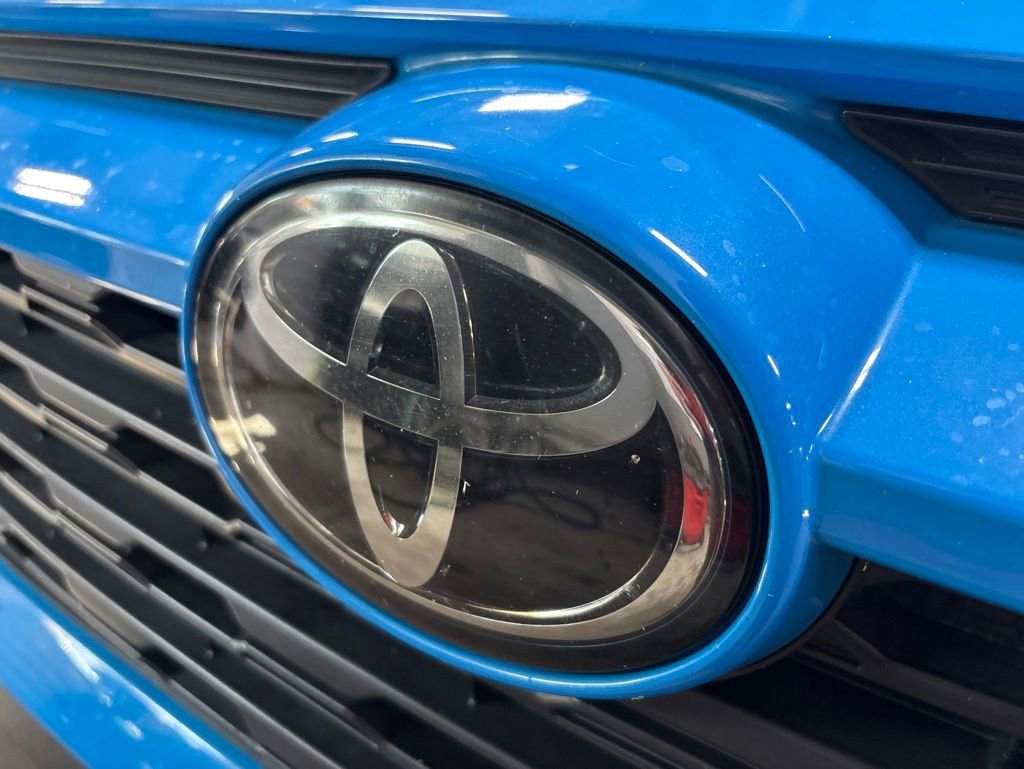 Used 2019 Toyota RAV4 XLE w/ Convenience Package AWD/4WD image 9