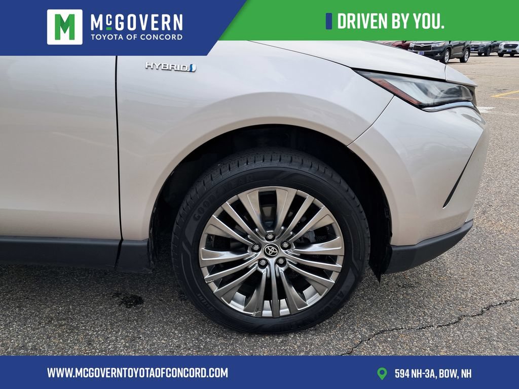 Used 2021 Toyota Venza XLE w/ Softex Package AWD/4WD image 10