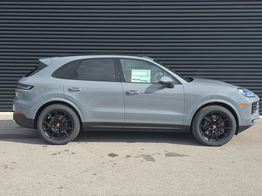 New 2026 Porsche Cayenne S AWD/4WD image 8