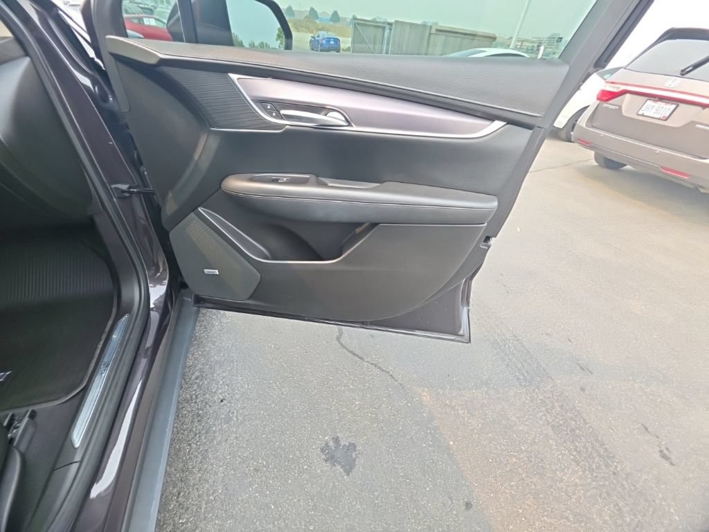 Used 2019 Cadillac XT5 Luxury FWD image 32