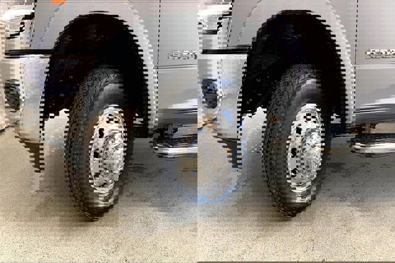 Used 2022 RAM 3500 Laramie image 20