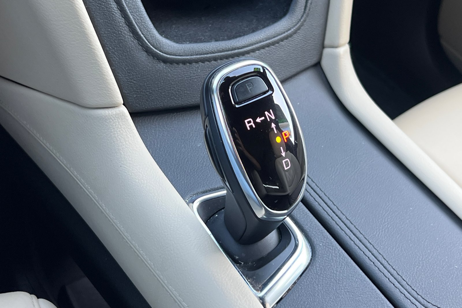 Used 2019 Cadillac XT5 Luxury FWD image 23