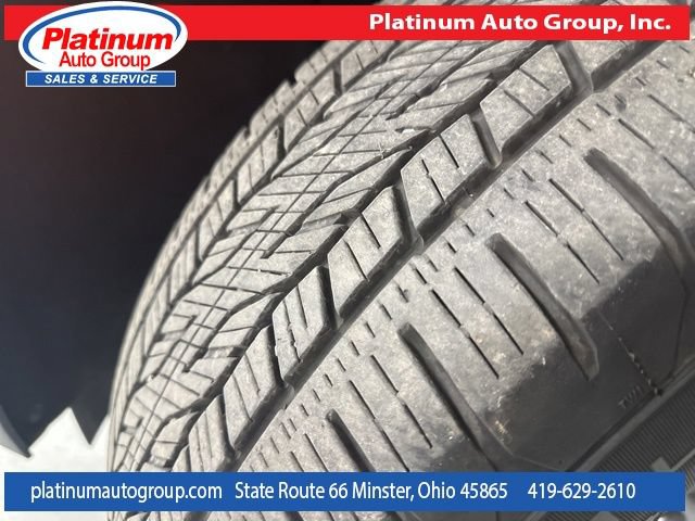 Used 2022 Chevrolet Tahoe LT w/ Luxury Package AWD/4WD image 46