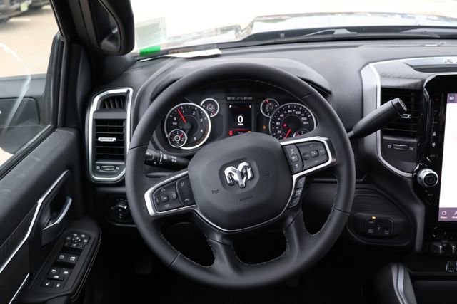 New 2026 RAM 2500 Lone Star AWD/4WD image 11