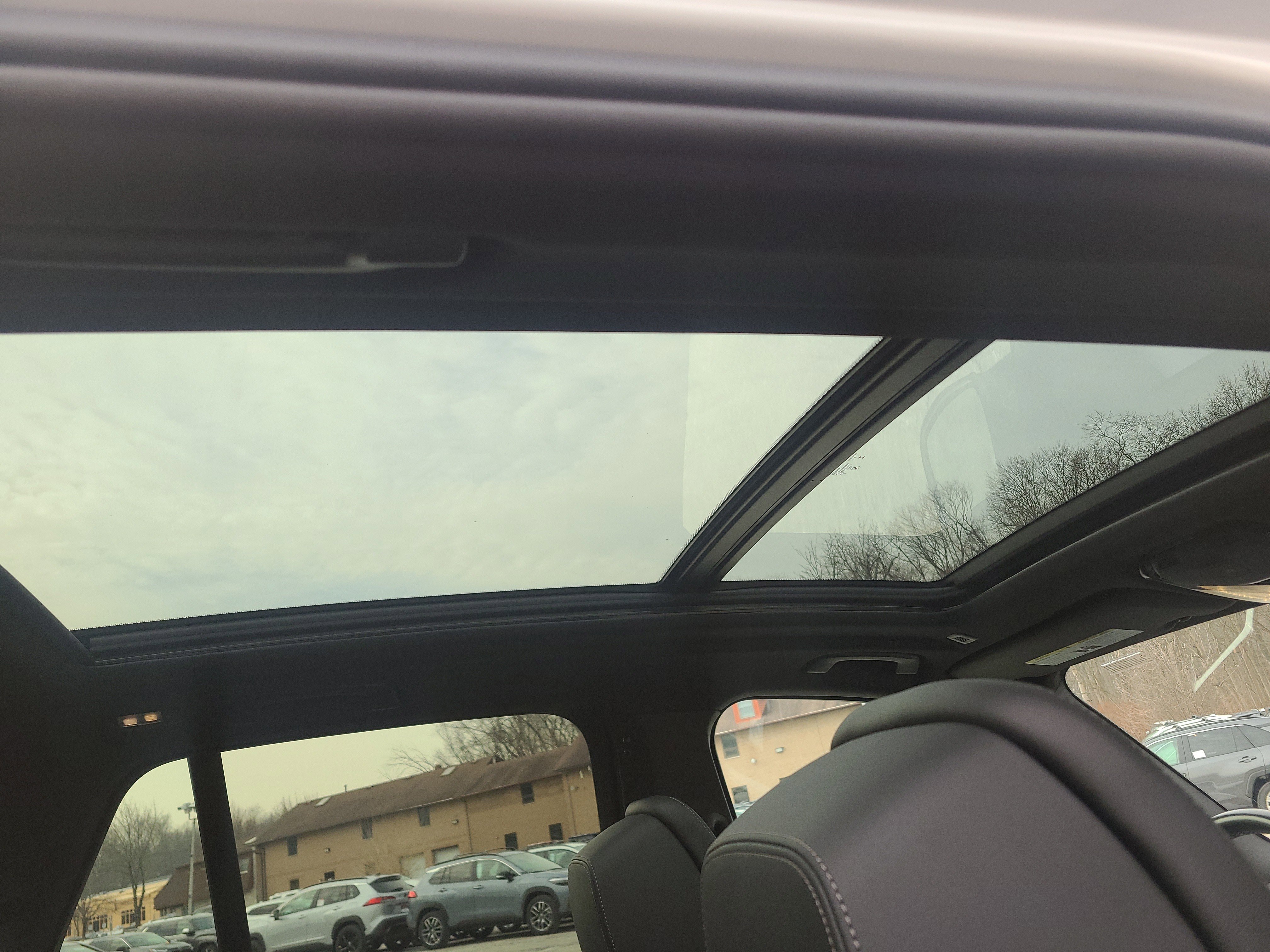 Used 2024 BMW X5 xDrive50e w/ M Sport Package image 20