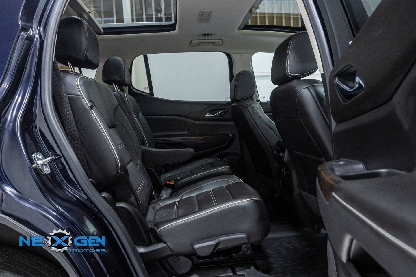 Used 2021 GMC Acadia Denali w/ Denali Ultimate Package image 33