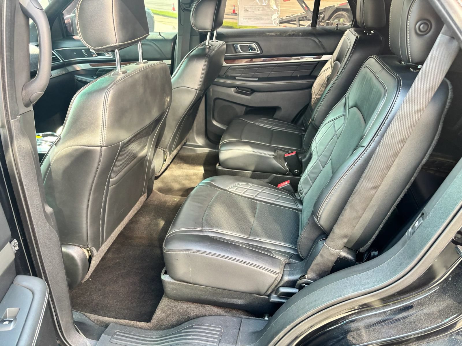 Used 2016 Ford Explorer Platinum AWD/4WD image 14