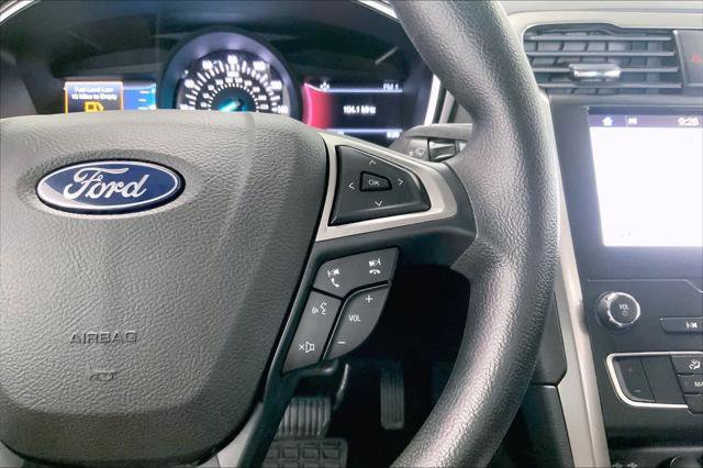 Used 2019 Ford Fusion SE FWD image 23