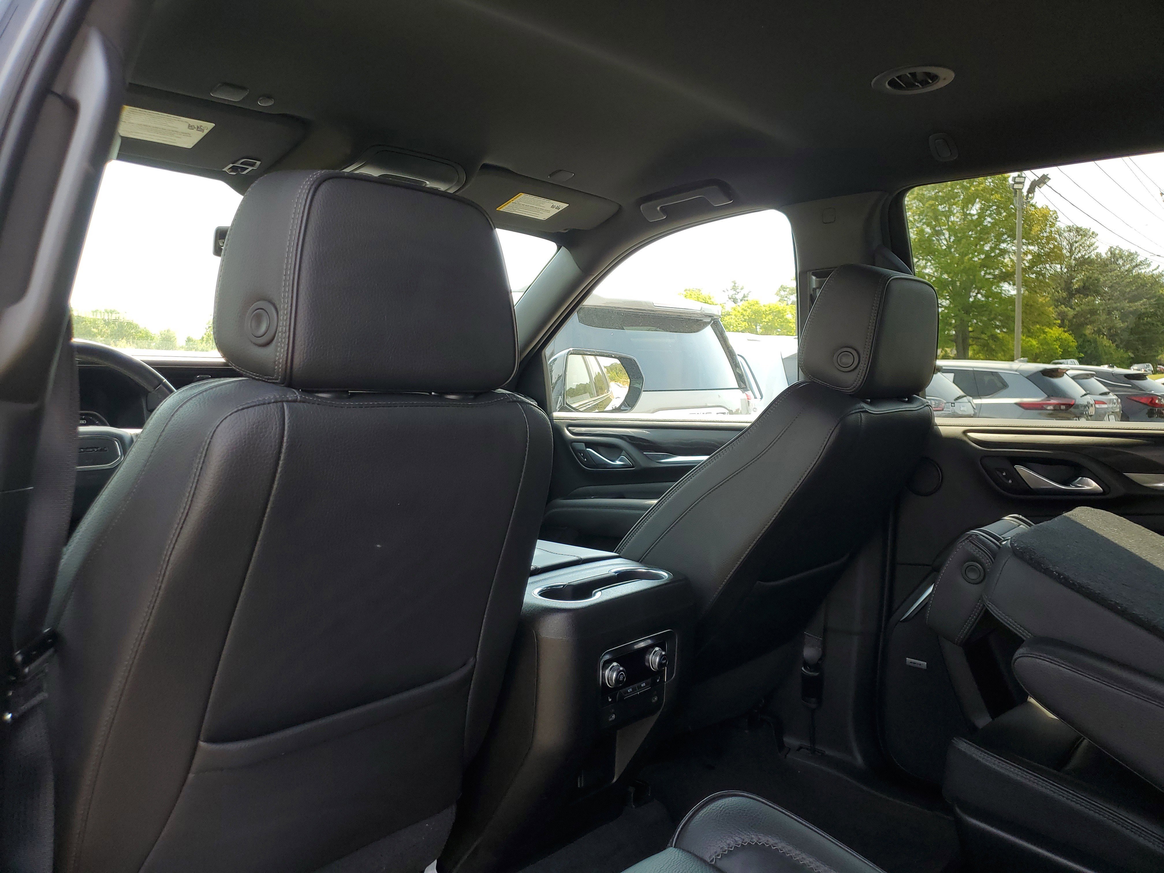 Used 2021 GMC Yukon Denali AWD/4WD image 11