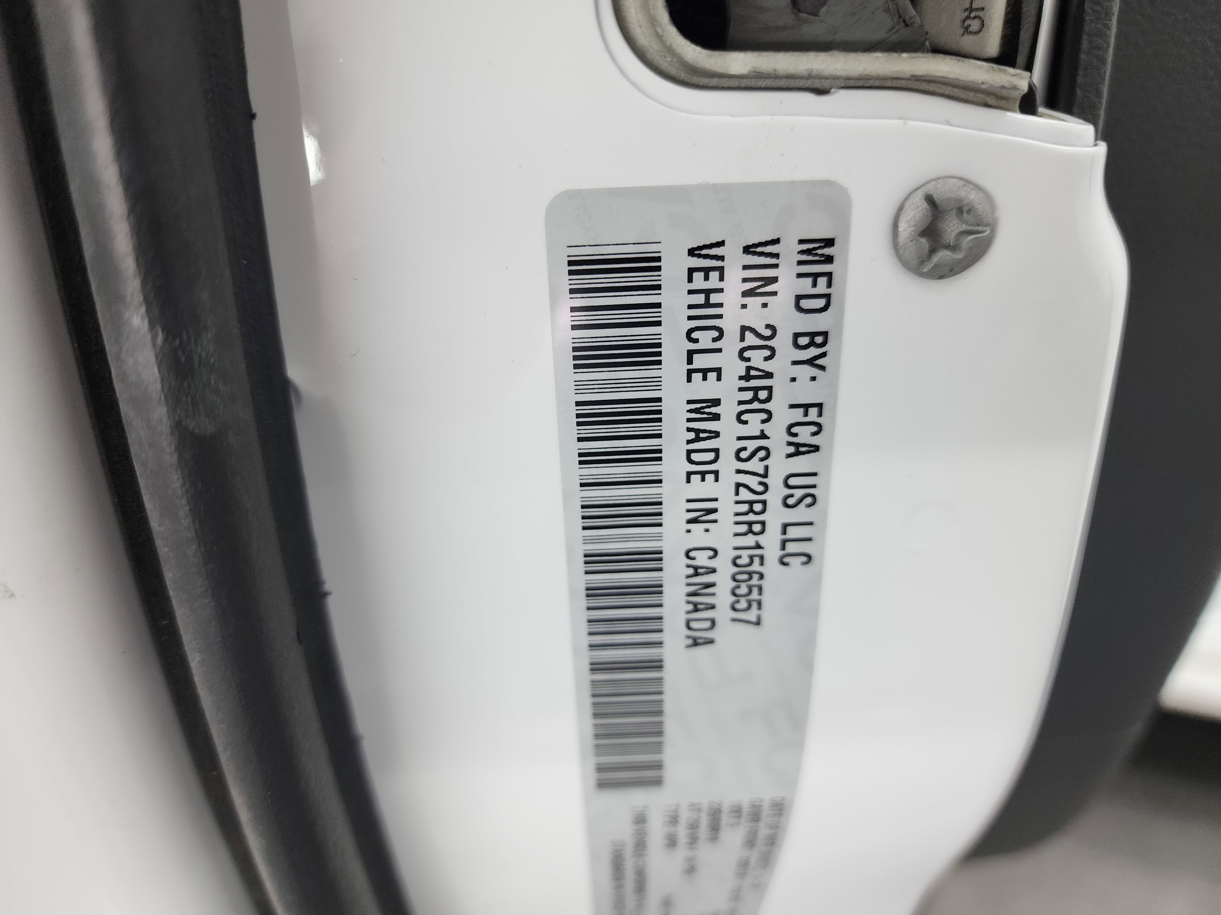 Used 2024 Chrysler Pacifica Limited image 71