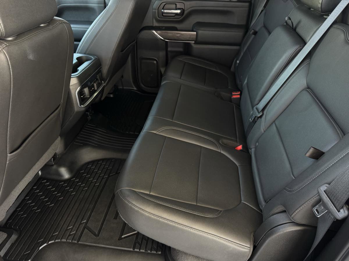 Used 2022 Chevrolet Silverado 3500 LTZ w/ LTZ Plus Package image 18