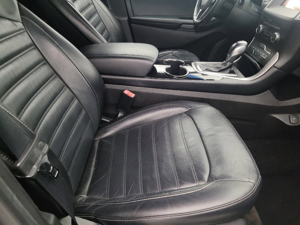 Used 2017 Ford Edge SEL w/ Equipment Group 201A FWD image 21