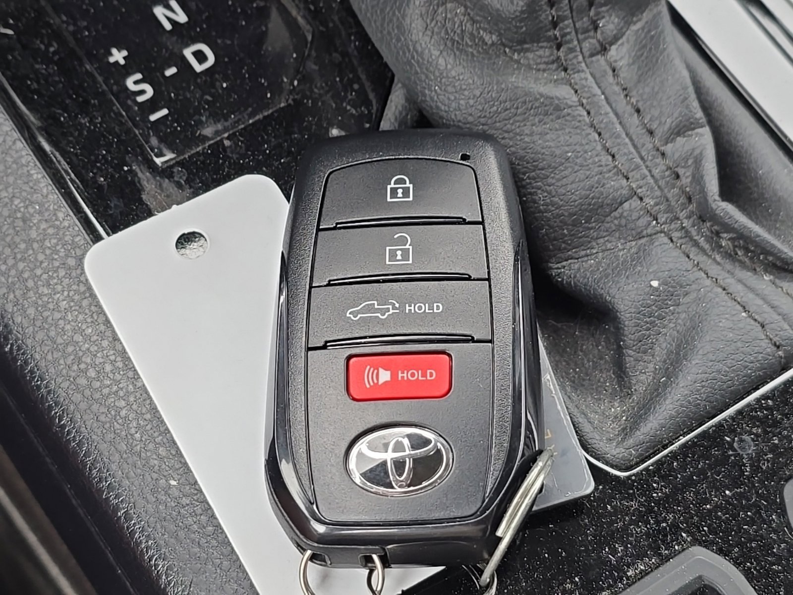 Used 2023 Toyota Tundra SR5 w/ SR5 Convenience Package AWD/4WD image 6