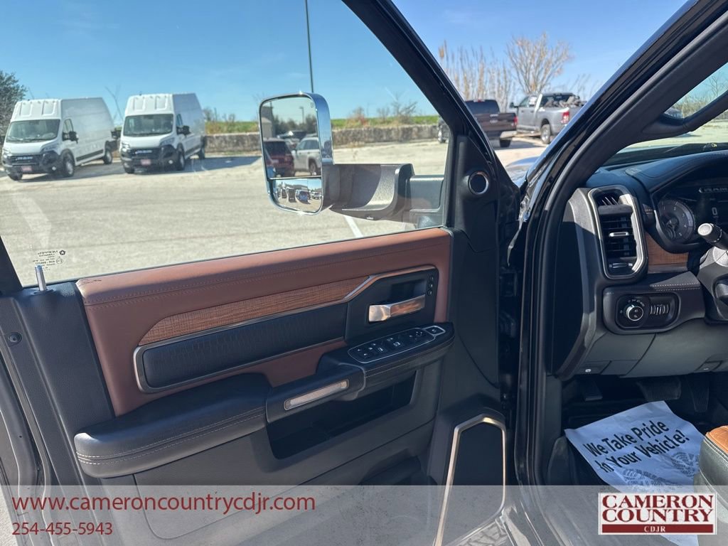 Used 2019 RAM 3500 Limited image 10