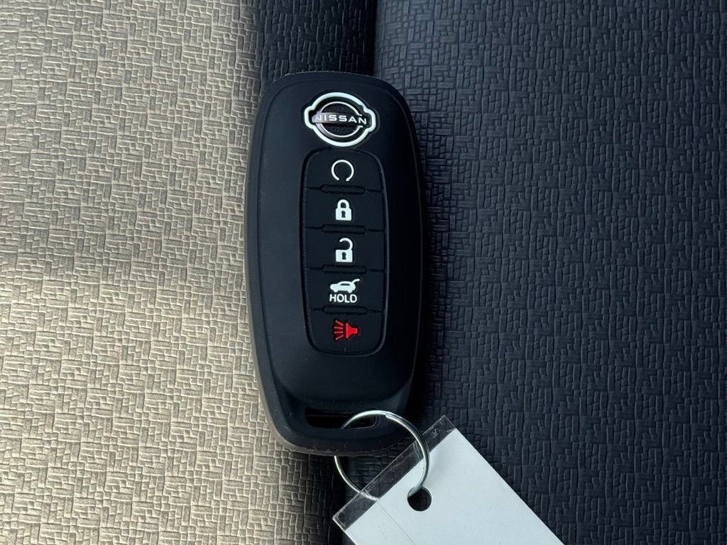 Used 2024 Nissan Rogue SV w/ SV Premium Package AWD/4WD image 35