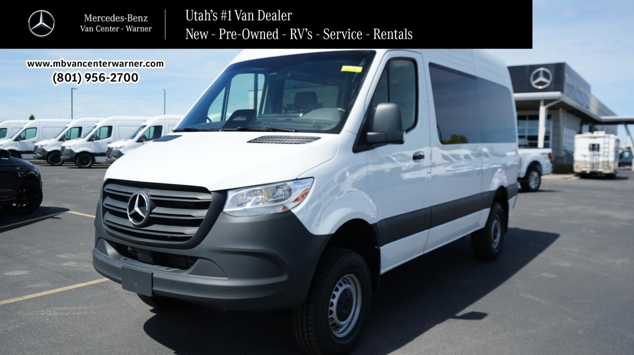 Used 2025 Mercedes-Benz Sprinter 2500 image 1