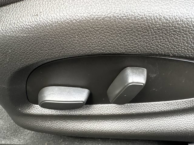Certified 2024 Chevrolet Camaro LT RWD image 29