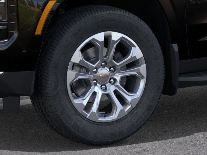 New 2026 Chevrolet Suburban LS image 9