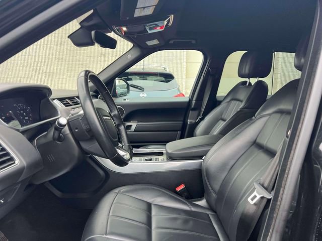 Used 2019 Land Rover Range Rover Sport SE image 16