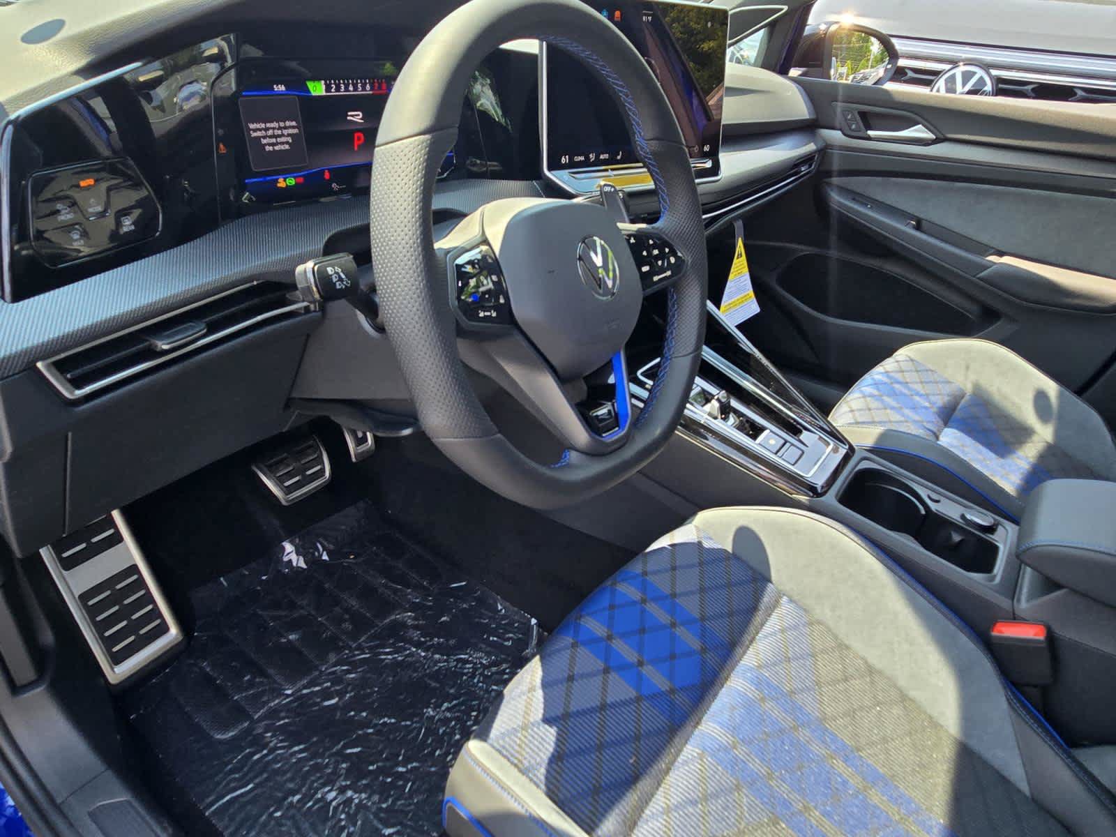 New 2026 Volkswagen Golf w/ Euro Style Package AWD/4WD image 16