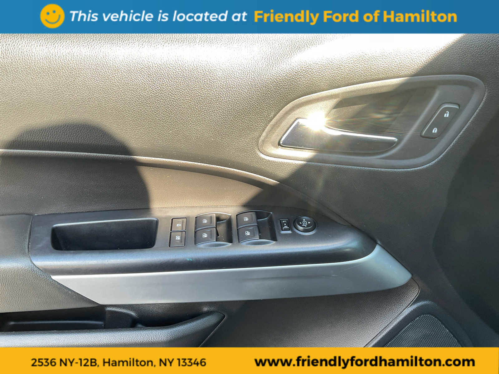 Used 2022 Chevrolet Colorado LT w/ Luxury Package image 11