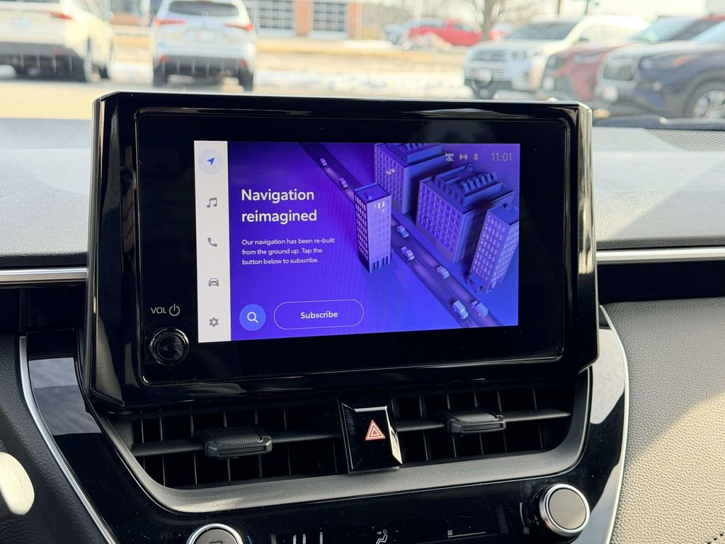 Certified 2024 Toyota Corolla SE w/ Convenience Package image 3