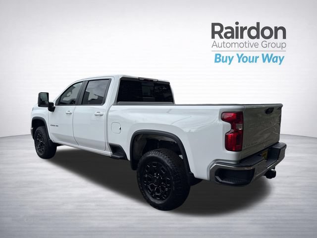 Used 2024 Chevrolet Silverado 3500 LT w/ Safety Package AWD/4WD image 5