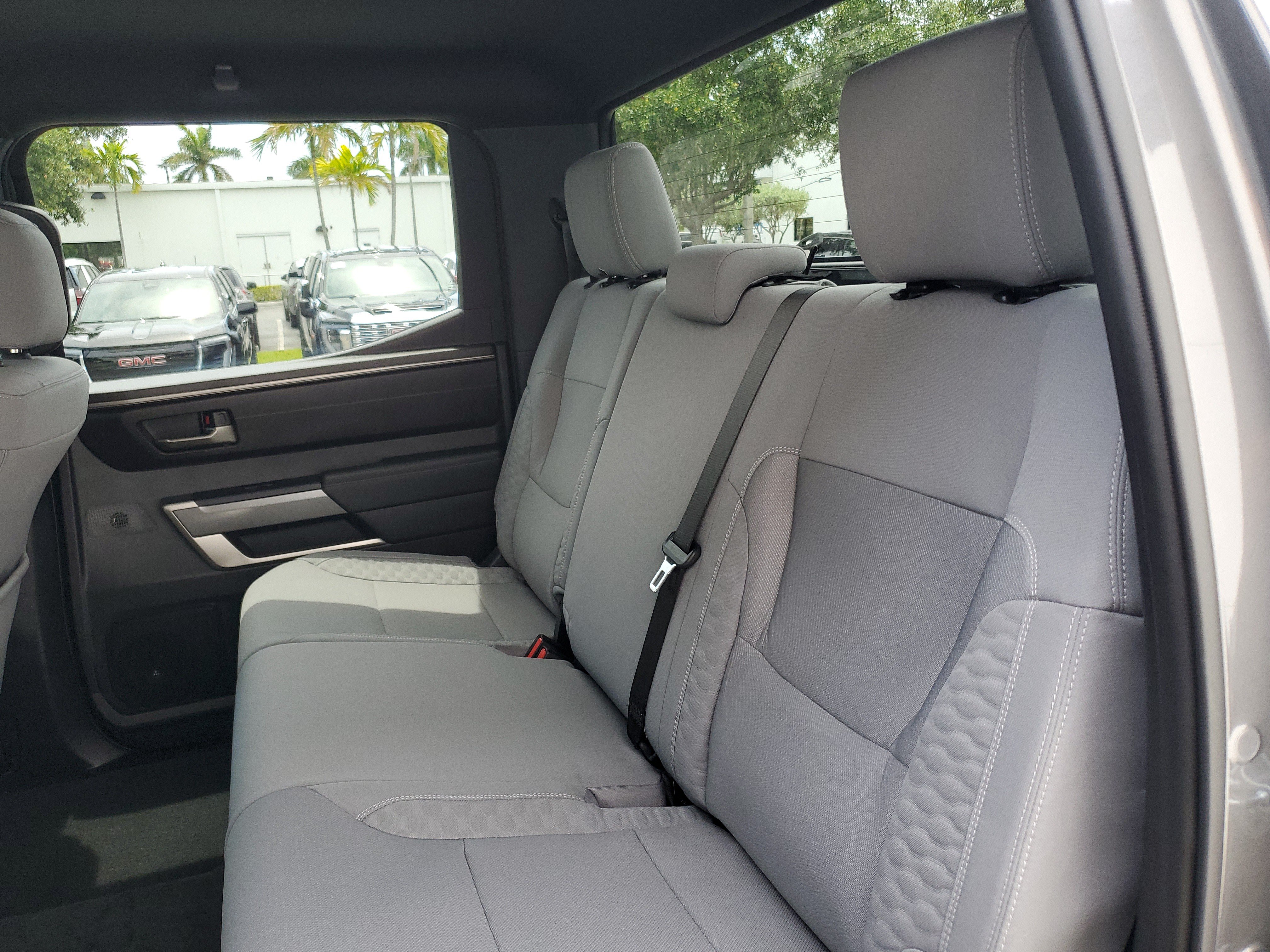 Used 2025 Toyota Tundra SR5 w/ SR5 Convenience Package AWD/4WD image 12