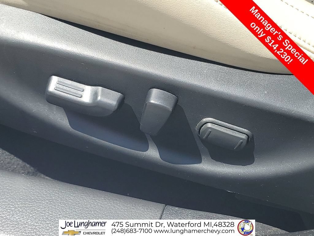 Used 2017 Nissan Maxima Platinum FWD image 38