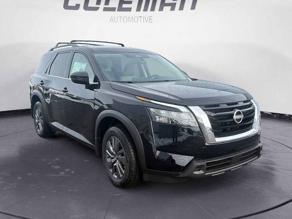 New 2025 Nissan Pathfinder SV image 7